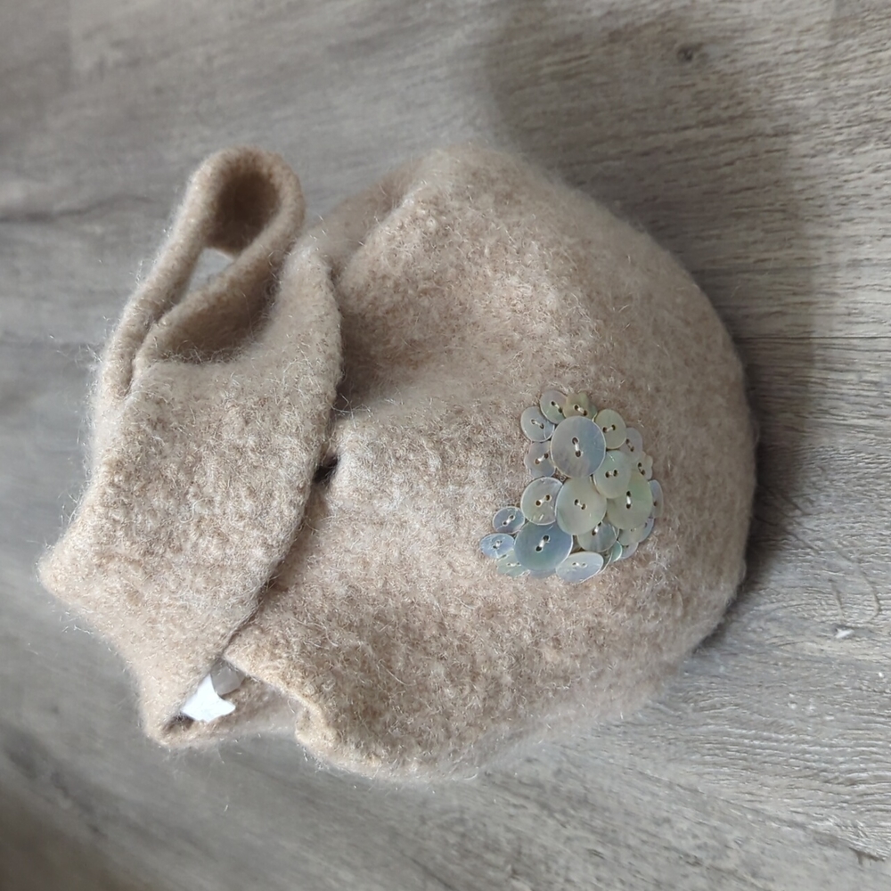 Beautiful Wool Knot Handbag